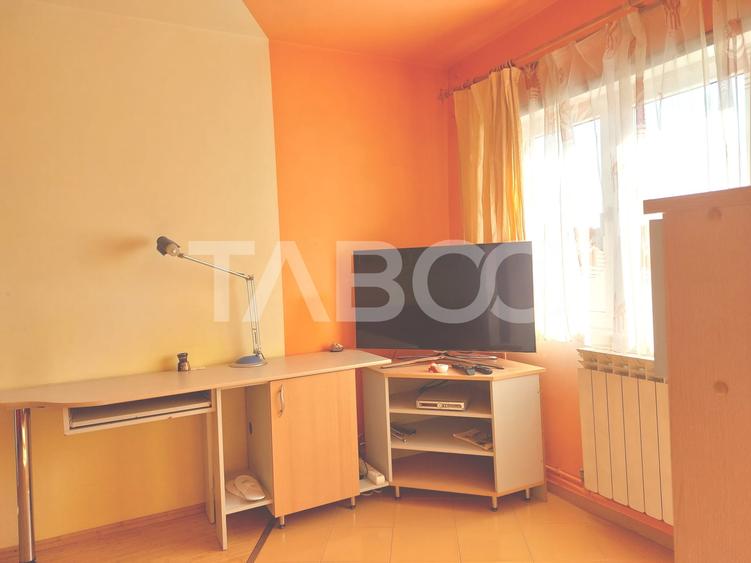 Apartament cu 2 camere nedecomandat, mobilat în Cisnădie