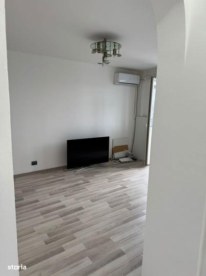 Apartament cu 2 camere în Tei