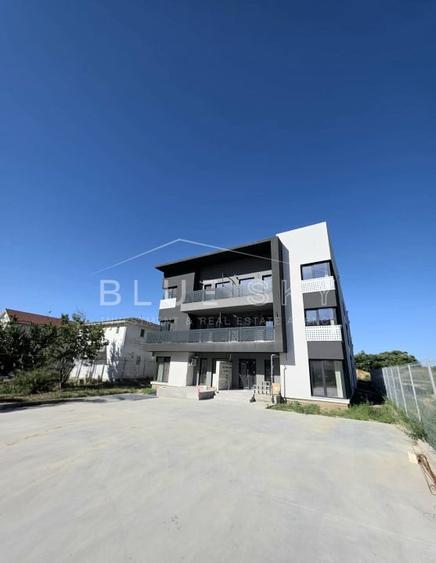 Apartament cu 2 camere decomandat în Mamaia-Sat