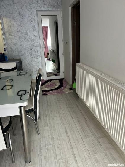 Apartament cu 3 camere decomandat în Letca Nouă
