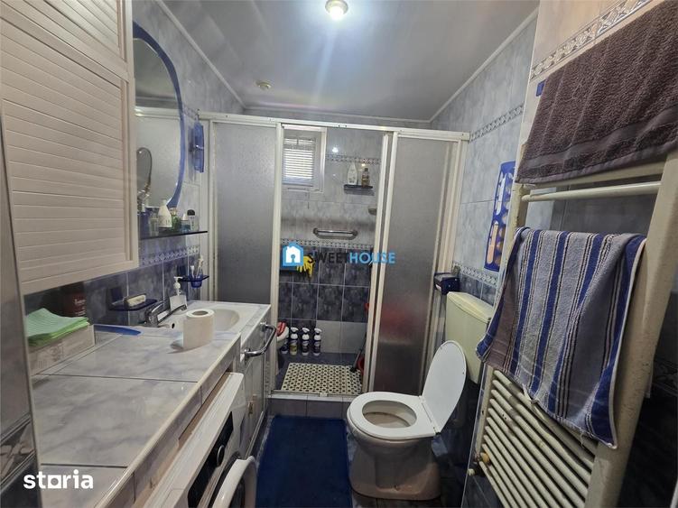 Casă cu 5 camere cu Teren 300 Mp în Central