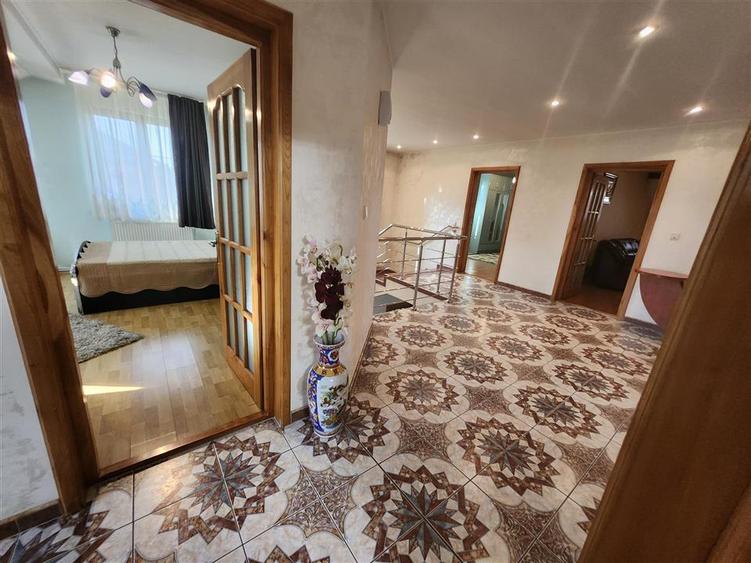 CASĂ PREMIUM CU TERASĂ ȘI MULT SPAȚIU | SUCEAVA | 499.000 Eu - 8