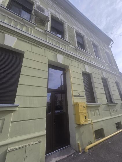 Apartament cu 2 camere decomandat în Ultracentral