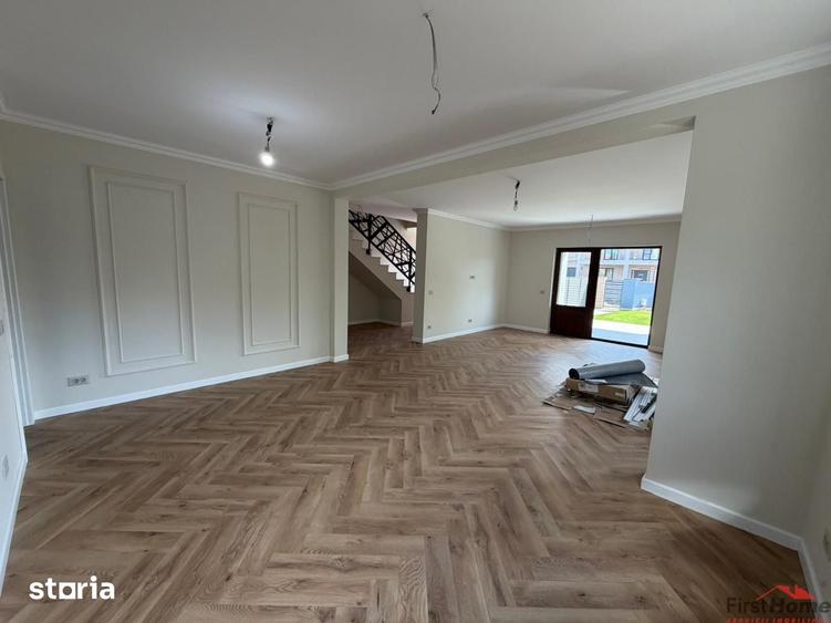 Casă cu 4 camere cu Teren 300 Mp în Câmpineanca