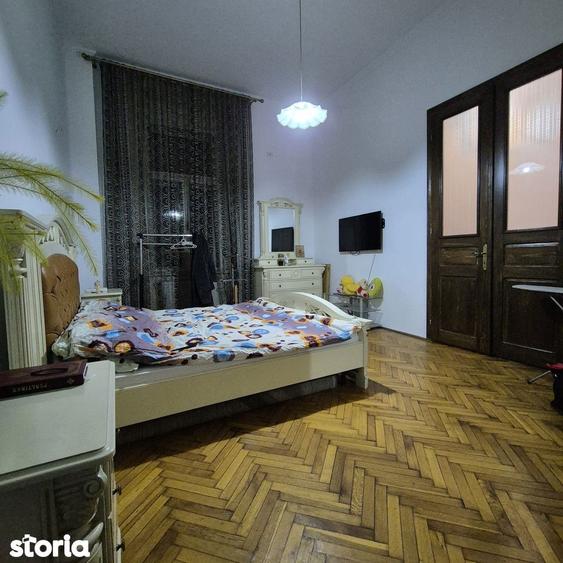 Apartament cu 3 camere în Ultracentral