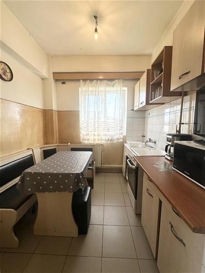 Casă individuală cu 4 camere cu Canalizare în Inel II