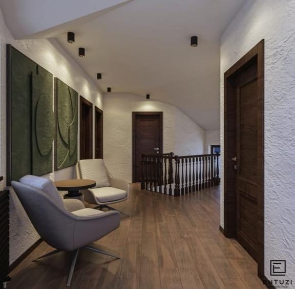 Casă individuală cu 6 camere cu Teren 3400 Mp în Mănăstirea Humorului