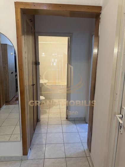 Apartament cu 2 camere decomandat, mobilat în Circumvalațiunii