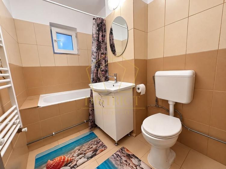 Apartament cu 2 camere semidecomandat, mobilat în Complex Studențesc
