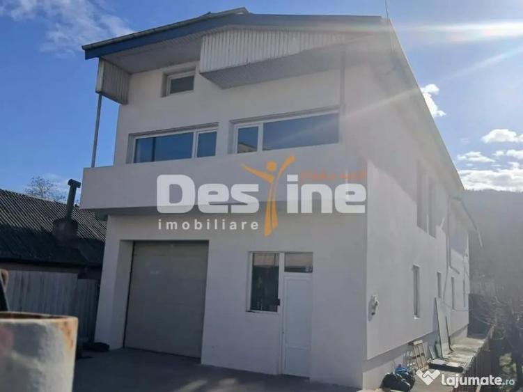 Spațiu comercial, de 336 mp, în Central