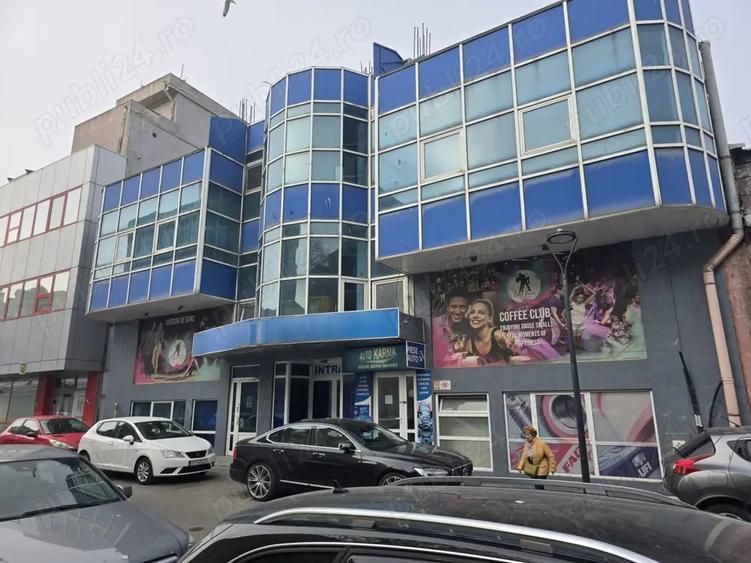 Spațiu comercial, de 1,117 mp, în Central