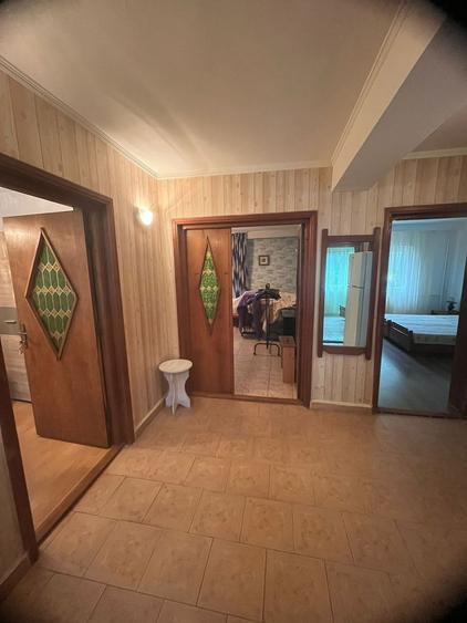 Casă individuală cu 9 camere cu Canalizare în Agigea