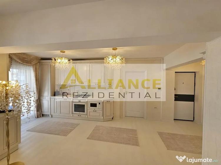 Apartament cu 3 camere decomandat în Central