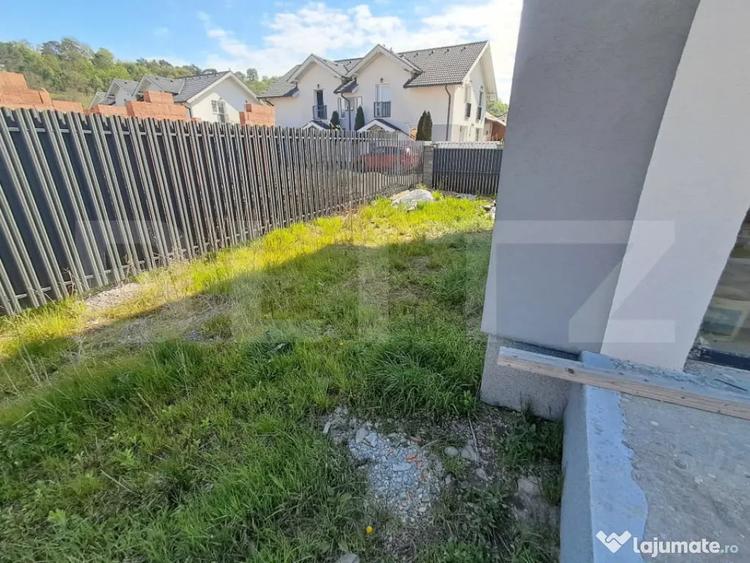 Casă cu 5 camere cu Teren 250 Mp în Central