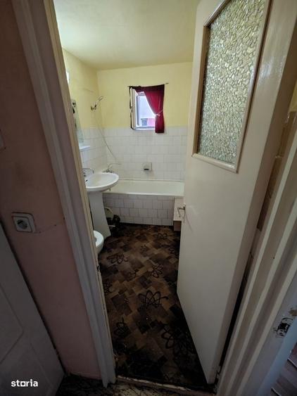 Apartament cu 2 camere decomandat în Cetate