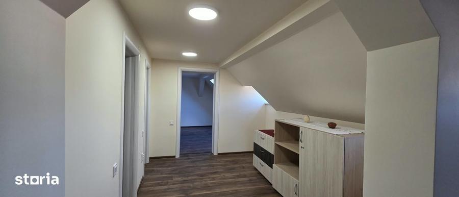 Apartament cu 3 camere în Centrul Istoric