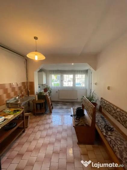 Apartament 2 camere, parter, 53 mp util, zona Republicii - A - 2