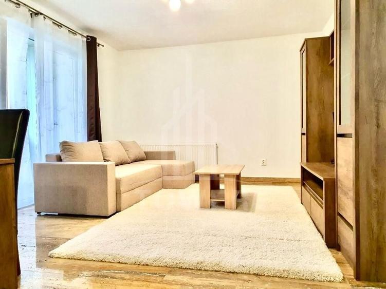 Apartament cu 2 camere decomandat în Lazaret