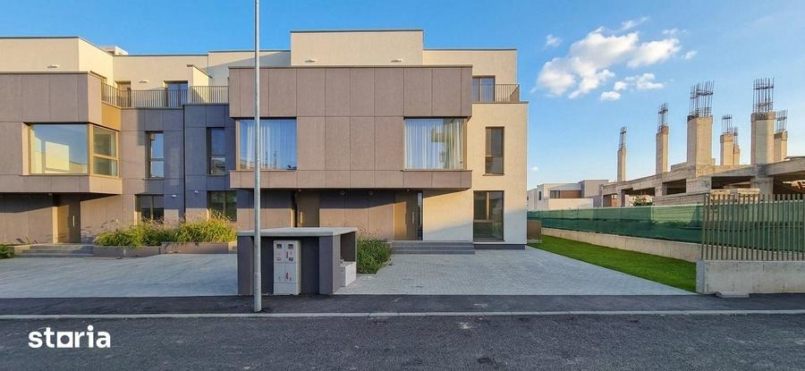 Casă cu 5 camere cu Teren 200 Mp în Central