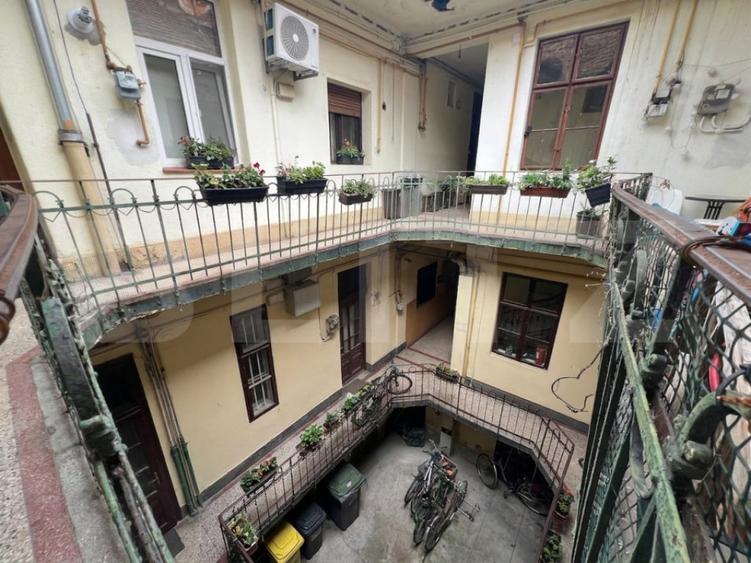 Apartament cu 2 camere semidecomandat în Central