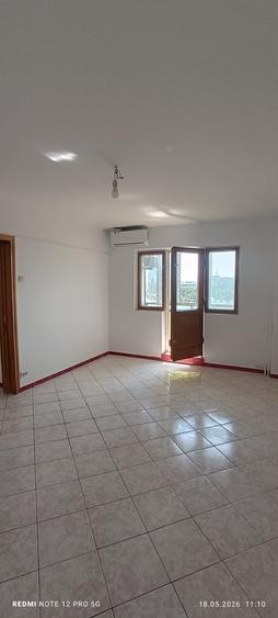 Apartament cu 2 camere decomandat în Sud