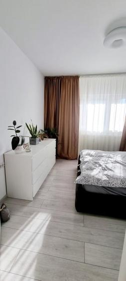 Apartament cu 2 camere decomandat, mobilat în 1 Mai