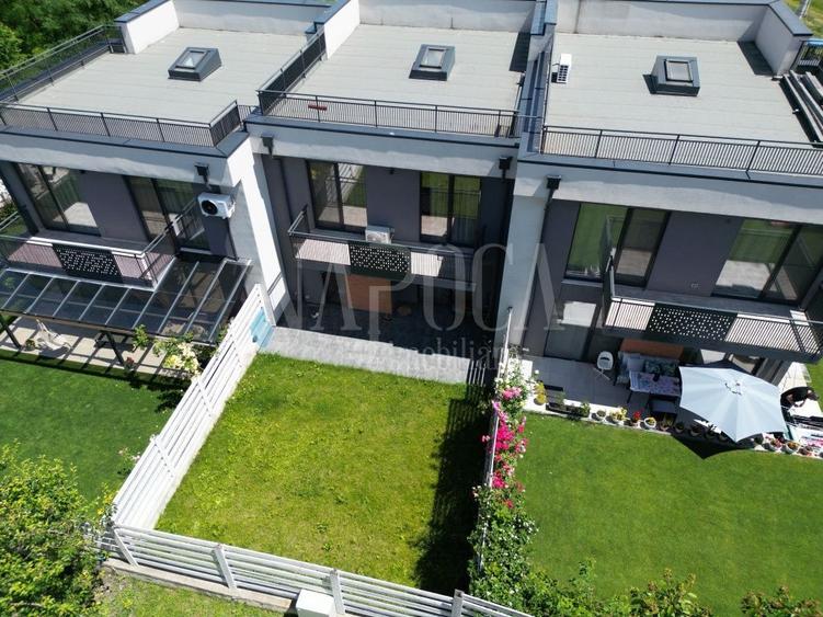 Casă individuală cu 4 camere cu Canalizare în Borhanci