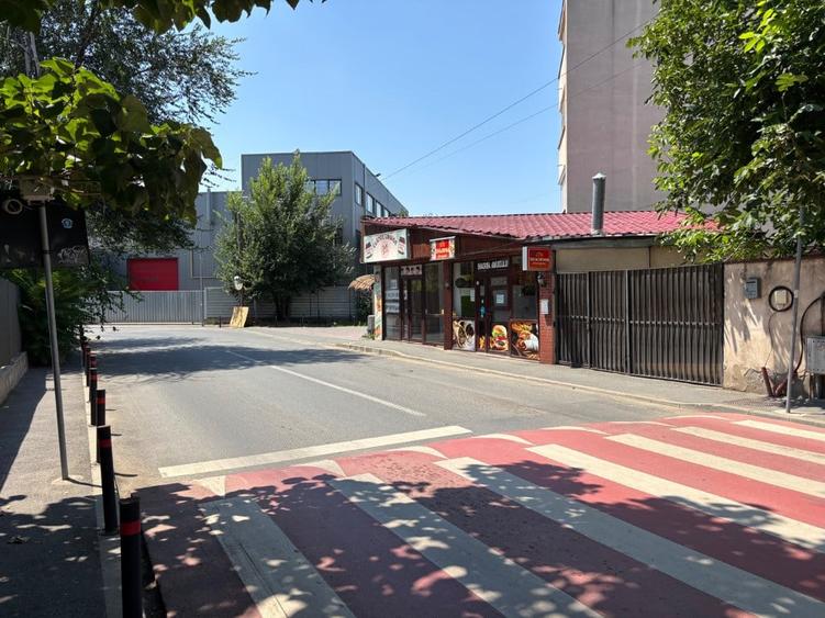 Spațiu comercial, de 25 mp, în Central