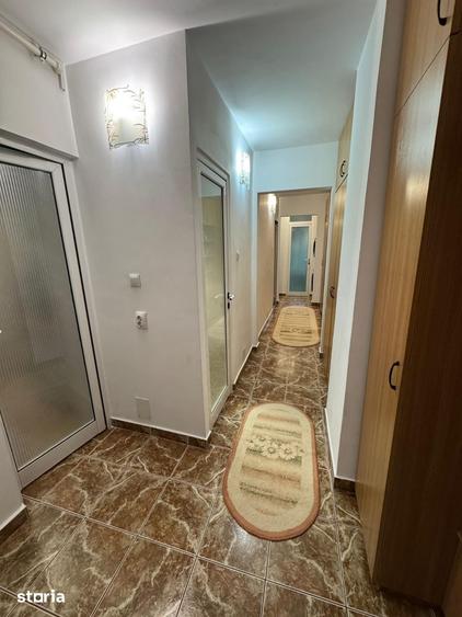 Apartament cu 3 camere în Sud