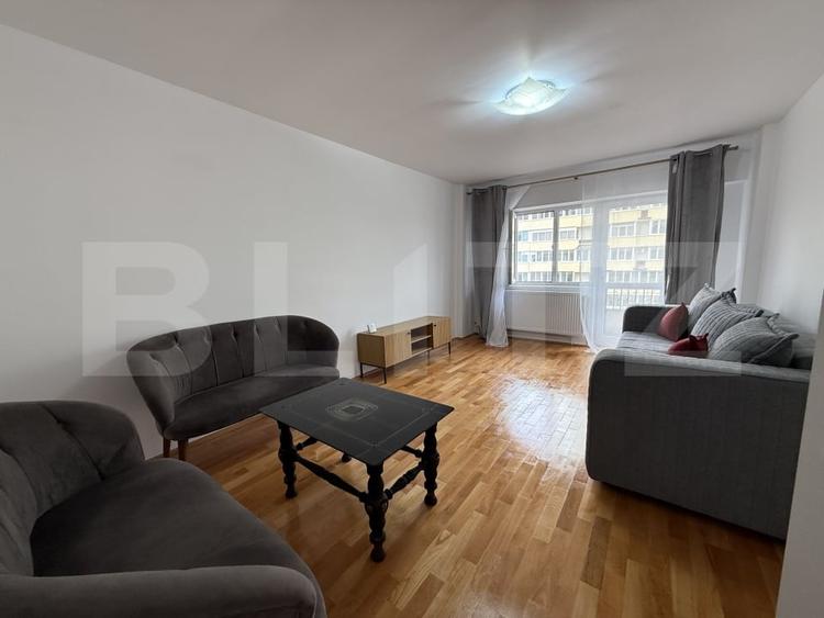 Apartament cu 2 camere, decomandat, modern, zonă centrală, etaj 3 - 2