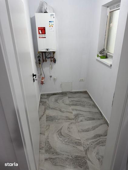 Casă cu 4 camere cu Teren 350 Mp în Săcălaz