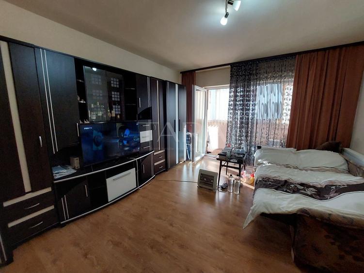 Garsonieră decomandată în Florești