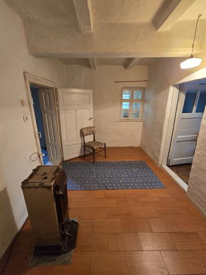 Casă cu 2 camere în Boiu
