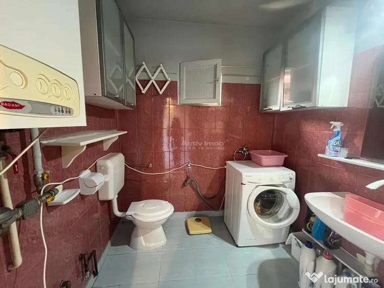 Apartament cu 4 camere nedecomandat în Central