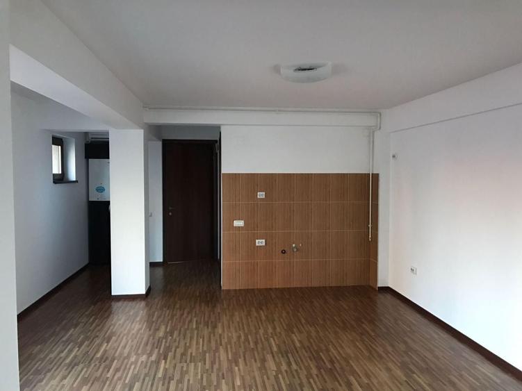 Birou, de 40 mp, în Iancului