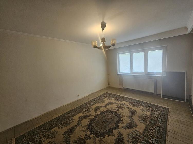 Apartament spațios 3 camere, 2 băi și 2 balcoane – Craiovei, Gh. Doja - 6