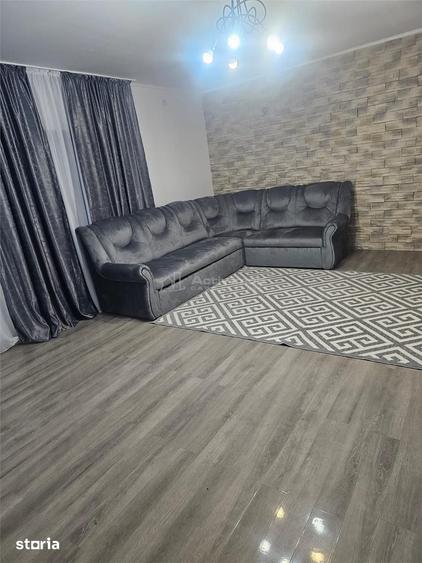 Casă cu 5 camere cu Teren 400 Mp în Răzvad