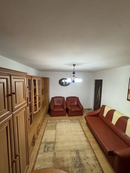 Apartament cu 2 camere decomandat în Astra
