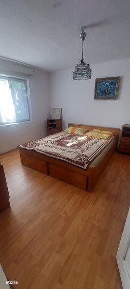 Casă cu 4 camere în Cernătești