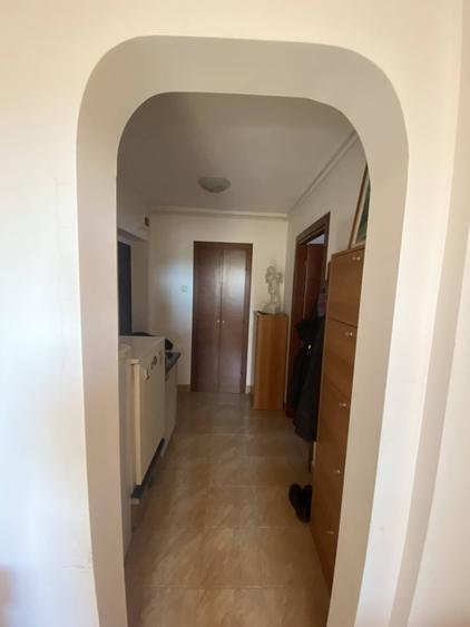 Apartament cu 2 camere decomandat în Grigorescu