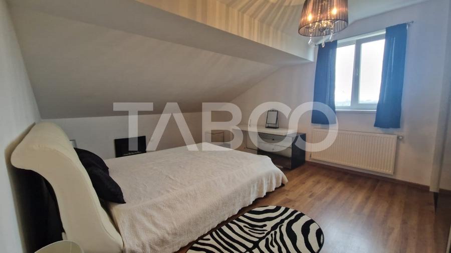 Apartament cu 4 camere semidecomandat în Ștrand