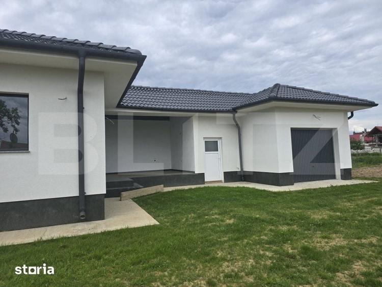 Casă cu 2 camere cu Teren 780 Mp în Lazuri