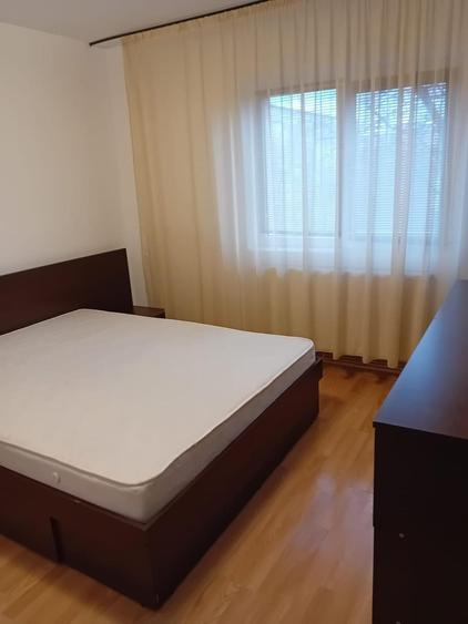 Apartament cu 2 camere decomandat în Popoveni