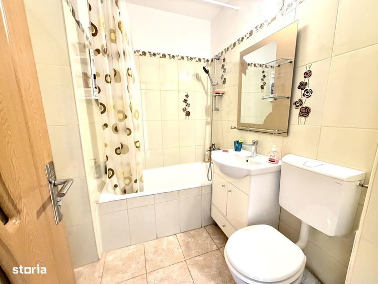 2 camere, et 3, 50 mp, gata de mutat, str Avram Iancu - 4