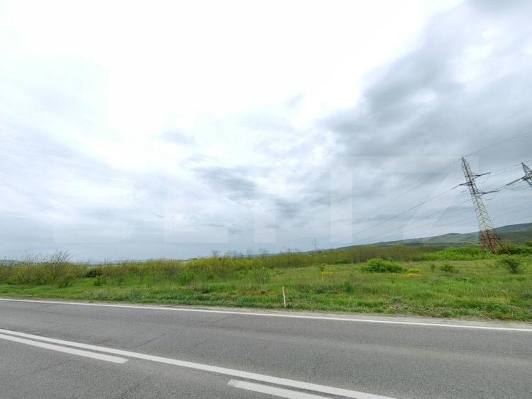 Teren agricol extravilan de 6000 mp, în Periferie