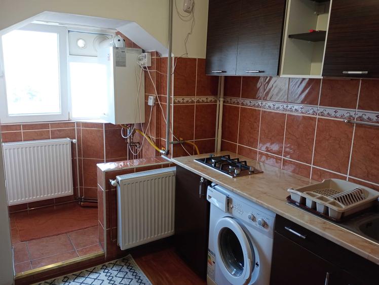 Garsonieră decomandată în Gară