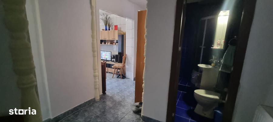 Apartament cu 4 camere, mobilat în Ultracentral