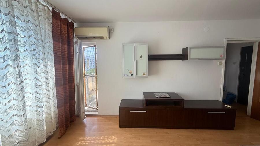 Apartament cu 2 camere decomandat în Rahova