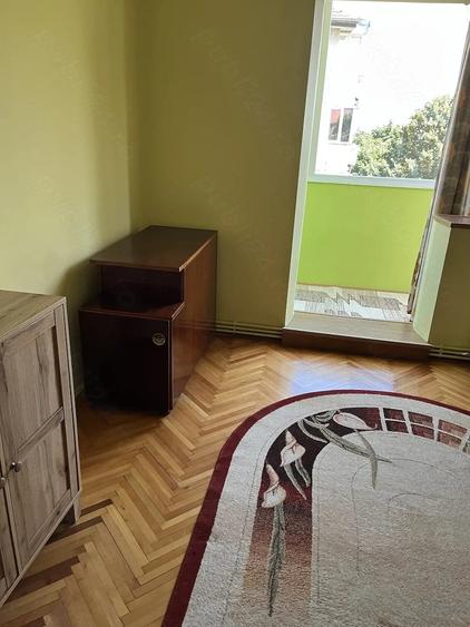 Apartament cu 3 camere decomandat în Fabric