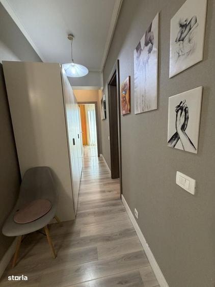 Apartament cu 3 camere decomandat în Regie